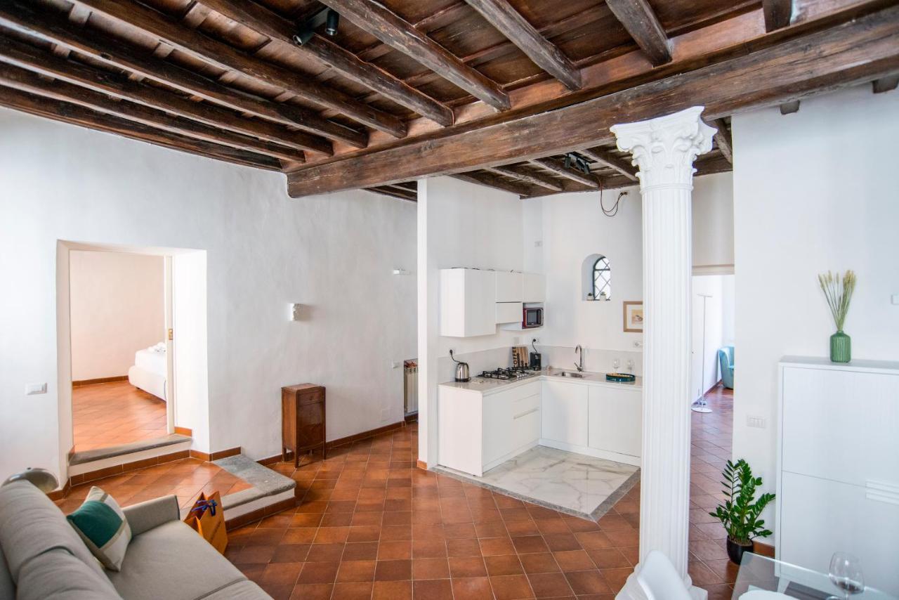 Colosseum, Monti, New Corithian House Up To 6 People Rome Exterior photo